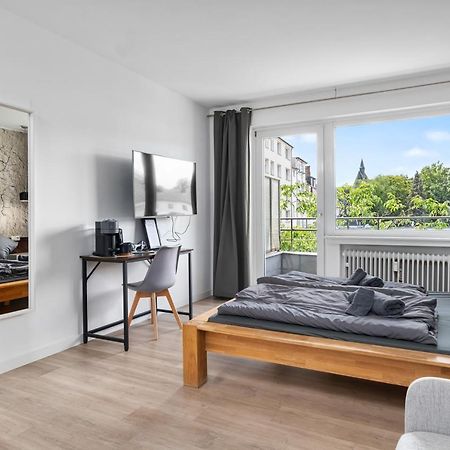 Apartment 1, Direkt Am Bahnhof Аахен Екстериор снимка
